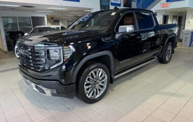 2023 GMC Sierra 1500 Crew Cab 4×4 Denali