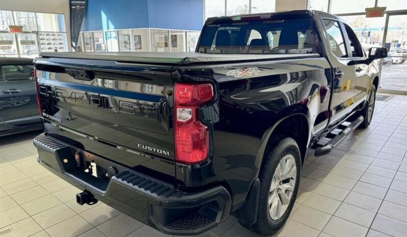 
								2024 Chevrolet Silverado 1500 Crew Cab Standard full									