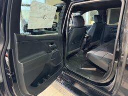 
										2024 Chevrolet Silverado EV E4wd Crew Cab Work full									