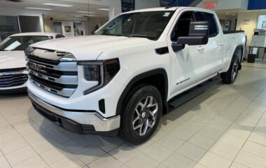 2024 GMC Sierra 1500 Crew Cab Standard