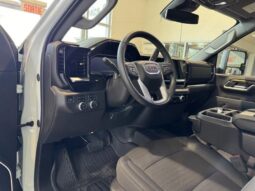 
										2025 GMC Sierra 2500 4wd Crew Cab full									