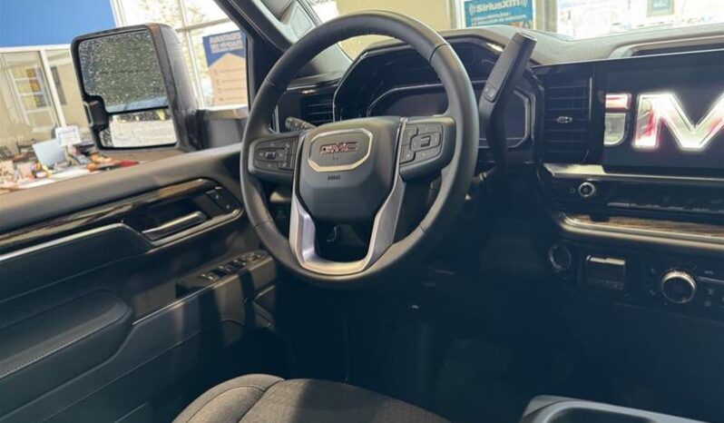 
								2025 GMC Sierra 2500 4wd Crew Cab full									