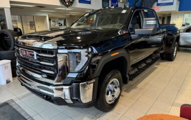 2025 GMC Sierra 3500 4wd Crew Cab Long