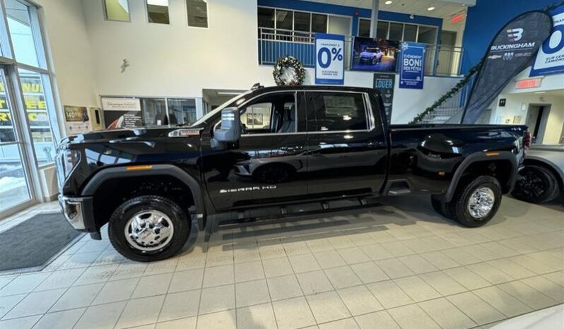 
								2025 GMC Sierra 3500 4wd Crew Cab Long full									