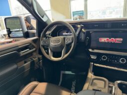 
										2025 GMC Sierra 2500 4wd Crew Cab full									