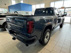 2025 GMC Sierra 2500 4wd Crew Cab