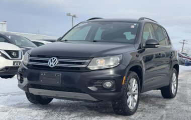 2017 Volkswagen Tiguan 4MOTION 4dr Wolfsburg Edition