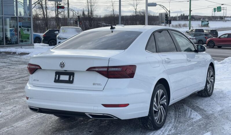 
								2021 Volkswagen Jetta Execline Auto full									