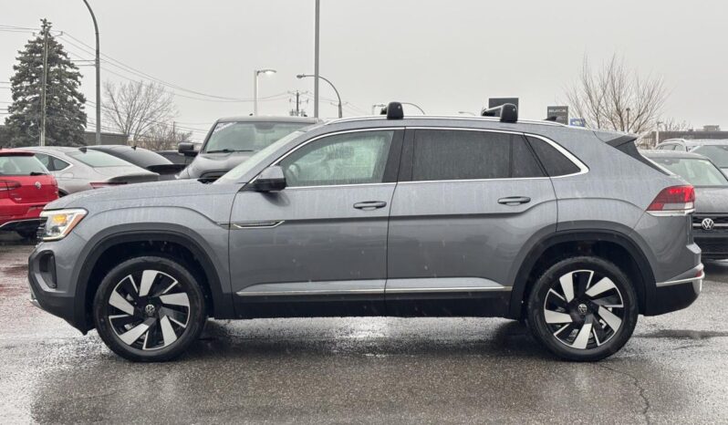 
								2021 Volkswagen Atlas Cross Sport Comfortline 2.0t 8sp full									