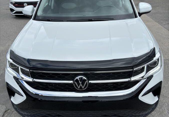 
								2023 Volkswagen Taos Highline 1.5t 7sp At full									