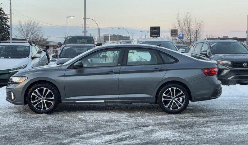 
								2024 Volkswagen Jetta Comfortline 1.5t 6sp full									