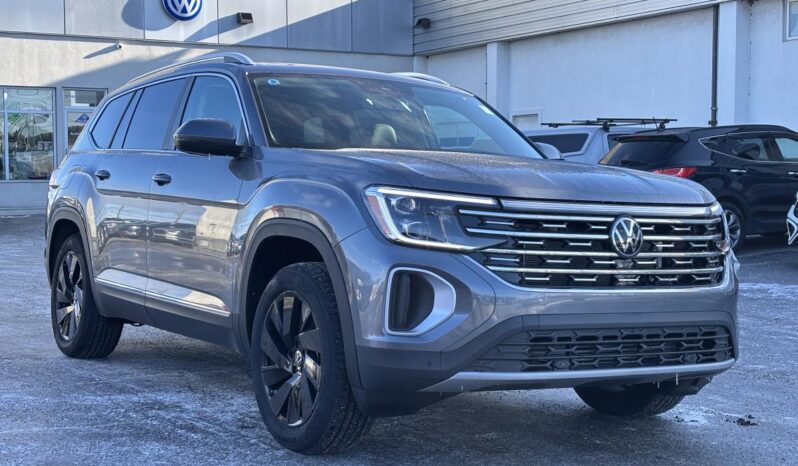 
								2025 Volkswagen Atlas Peak Edition 2.0 Tsi full									