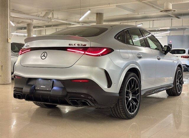 
								2025 Mercedes-Benz GLC63 AMG S E Performance 4MATIC+ Coupe full									