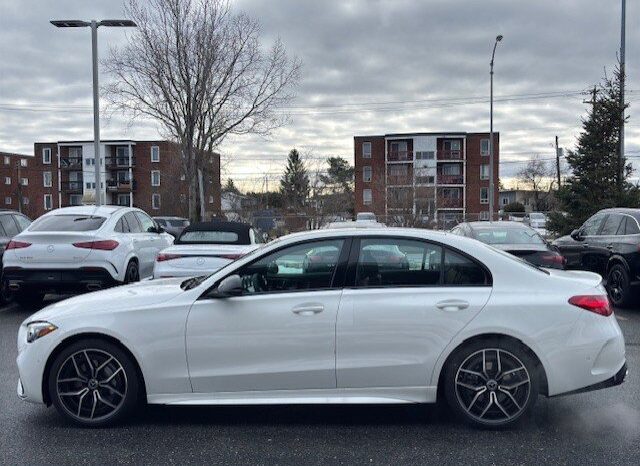 
								2025 Mercedes-Benz C300 4MATIC Sedan full									