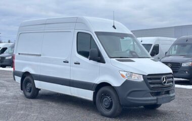 2025 Mercedes-Benz Sprinter Cargo Van 2500 Standard Roof I4 Diesel 144