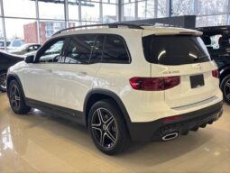 
										2025 Mercedes-Benz GLB250 4MATIC SUV full									