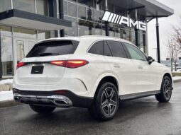 
										2025 Mercedes-Benz GLC300 4MATIC SUV full									