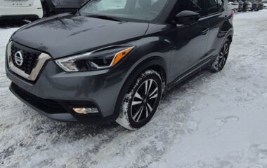 2019 Nissan Kicks SR