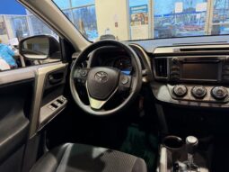 
										2015 Toyota RAV4 Fwd Le full									