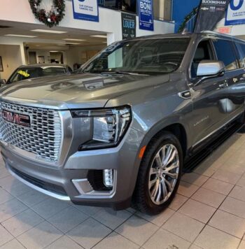 2021 GMC Yukon XL - Used SUV - VIN: 1GKS2JKT2MR253584 - Buckingham Chevrolet Buick GMC Gatineau