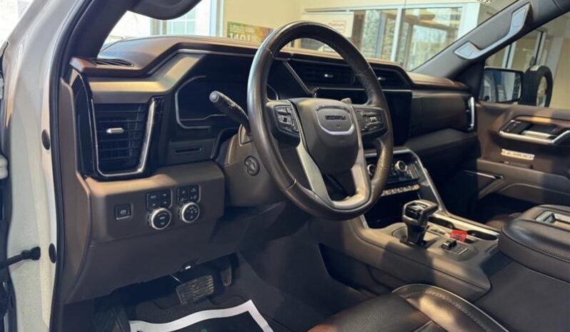 
								2022 GMC Sierra Denali Standard Box full									