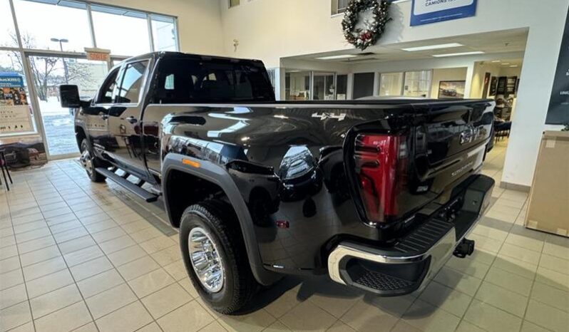 
								2025 GMC Sierra 3500 4wd Crew Cab Long full									