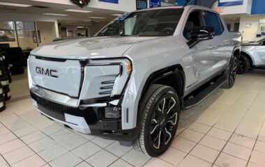 2025 GMC Sierra E4wd Crew Cab Max