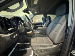 
										2025 GMC Sierra 1500 Crew Cab Standard full									