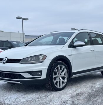 2017 Volkswagen Golf Alltrack - Used Coupe - VIN: 3VWH17AU9HM506538 - Volkswagen de l'Outaouais Gatineau