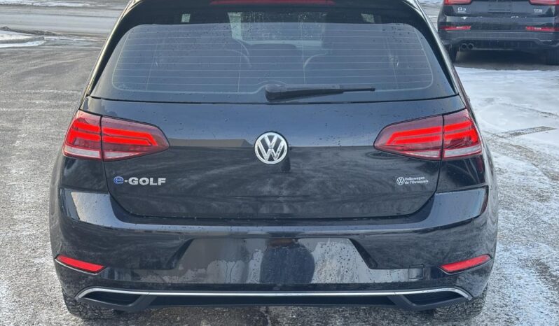 
								2020 Volkswagen e-Golf Comfortline 4-Door full									