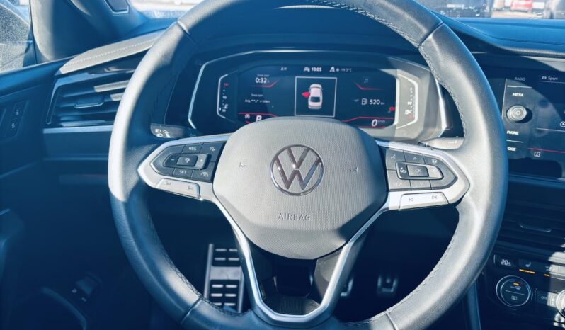 
								2023 Volkswagen Jetta full									