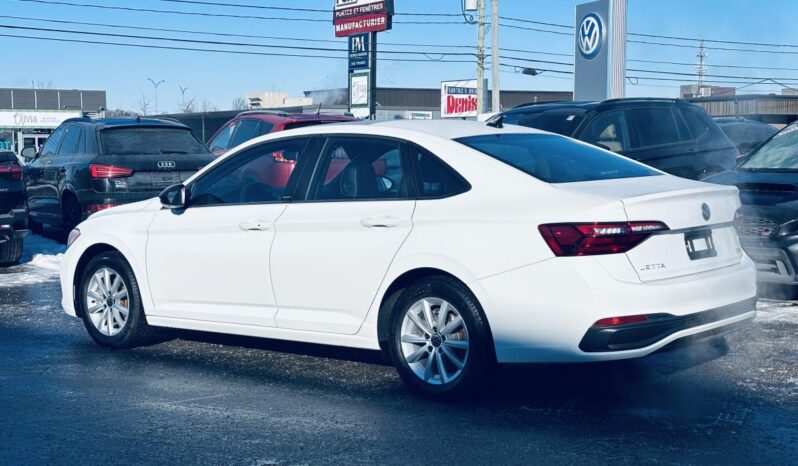 
								2023 Volkswagen Jetta full									