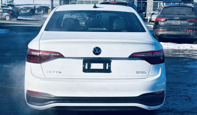 
								2023 Volkswagen Jetta full									