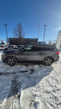 
										2018 Nissan Pathfinder S AWD full									