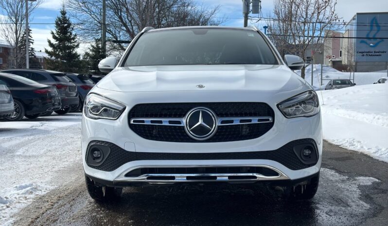 
								2021 Mercedes-Benz GLA250 4MATIC SUV full									