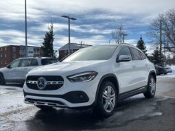 
										2021 Mercedes-Benz GLA250 4MATIC SUV full									