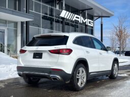 
										2021 Mercedes-Benz GLA250 4MATIC SUV full									