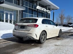 
										2019 Mercedes-Benz A250 4MATIC Hatch full									