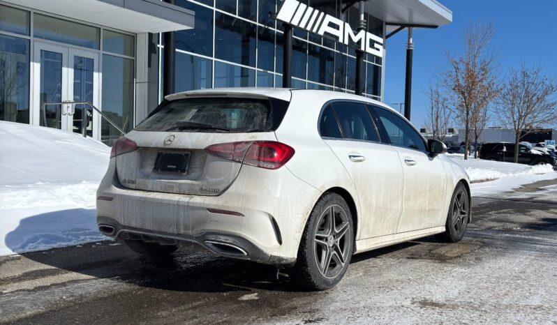 
								2019 Mercedes-Benz A250 4MATIC Hatch full									