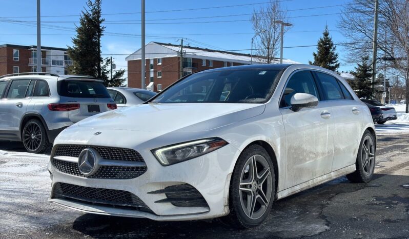 
								2019 Mercedes-Benz A250 4MATIC Hatch full									