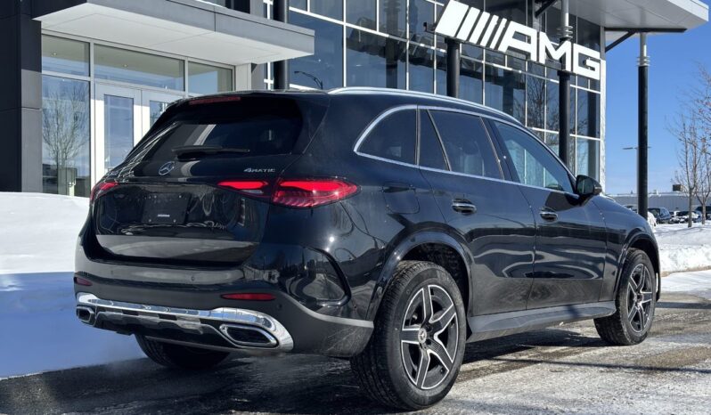 
								2025 Mercedes-Benz GLC300 4MATIC SUV full									