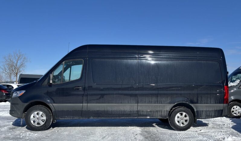 
								2025 Mercedes-Benz Sprinter Cargo Van 2500 High Roof I4 Diesel 170 full									