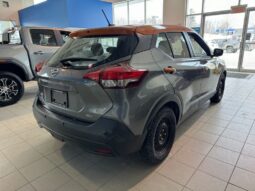 
										2020 Nissan Kicks Sv Cvt full									