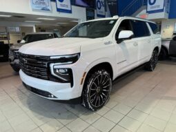 2025 Chevrolet Suburban - New SUV - VIN: 1GNS6GRL6SR181995 - Buckingham Chevrolet Buick GMC Gatineau