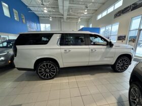 2025 Chevrolet Suburban 4wd 4dr High Country