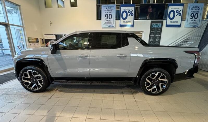 
								2025 Chevrolet Silverado EV E4wd Crew Cab Max full									