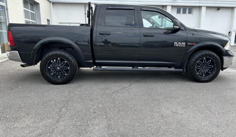 
								2015 RAM 1500 4WD Crew Cab 5.7 Ft Box Outdoorsman full									