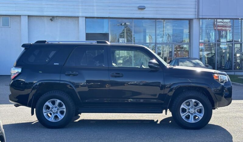 
								2019 Toyota 4Runner Sr5 V6 5a full									