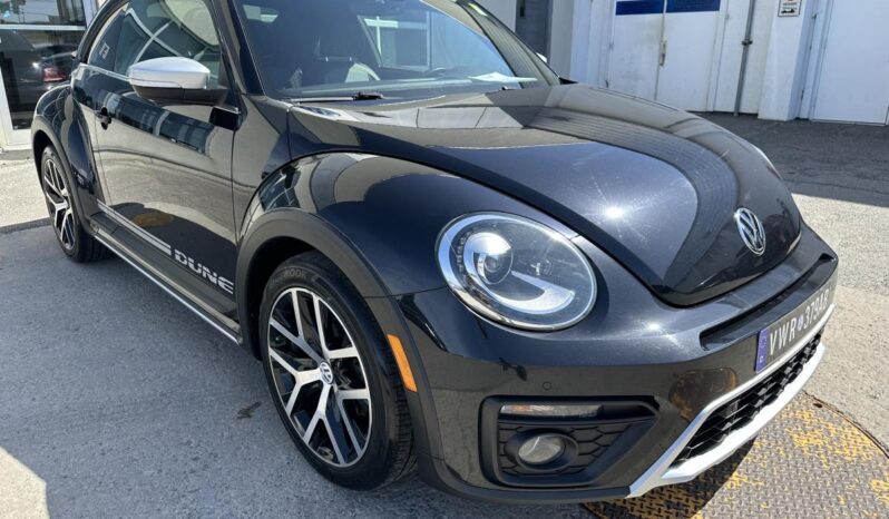 
								2019 Volkswagen Beetle Dune Coupe 2.0t 6sp full									