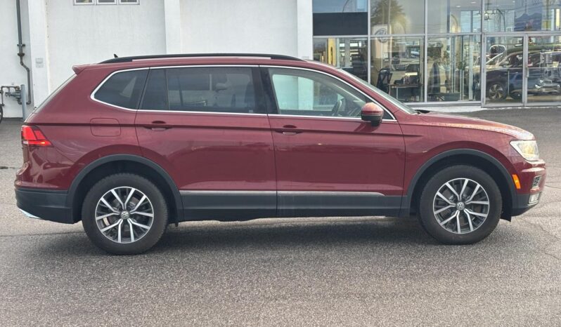 
								2019 Volkswagen Tiguan Comfortline 4MOTION full									